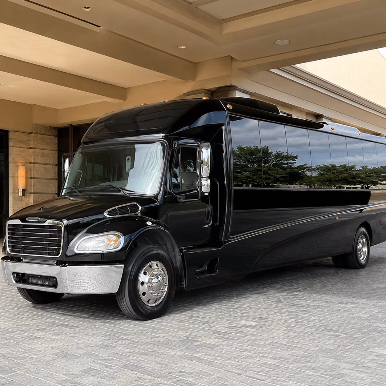 bus rentals for bands and performers traveling through norman