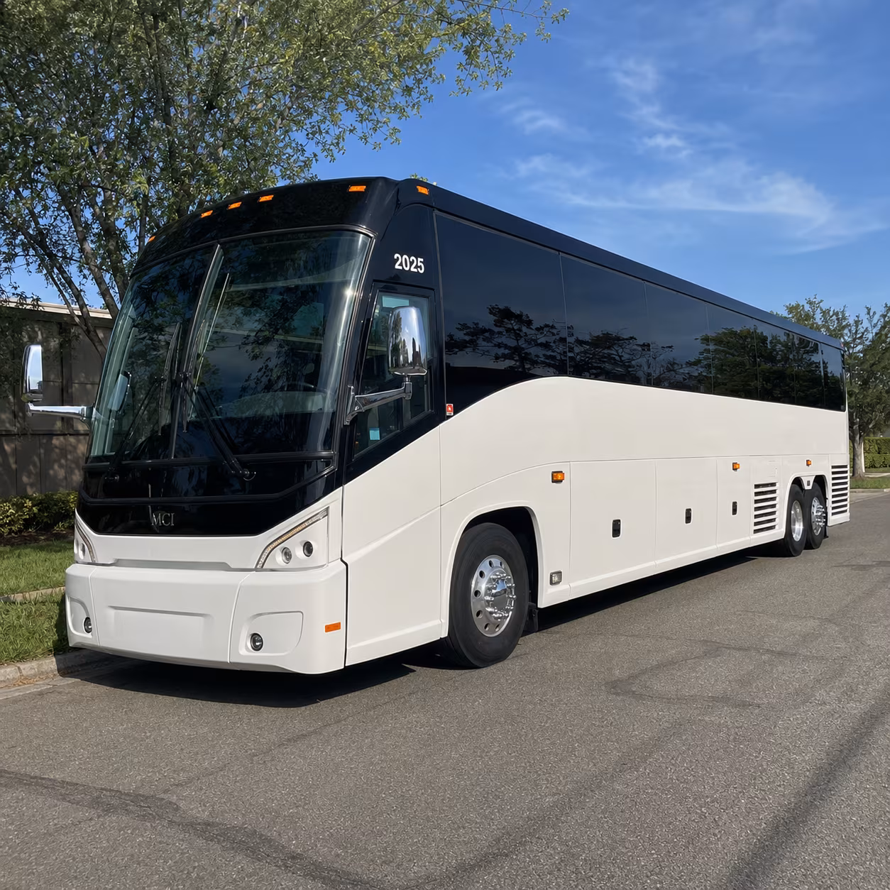 charter buses to sooners football games at gaylord family oklahoma memorial stadium