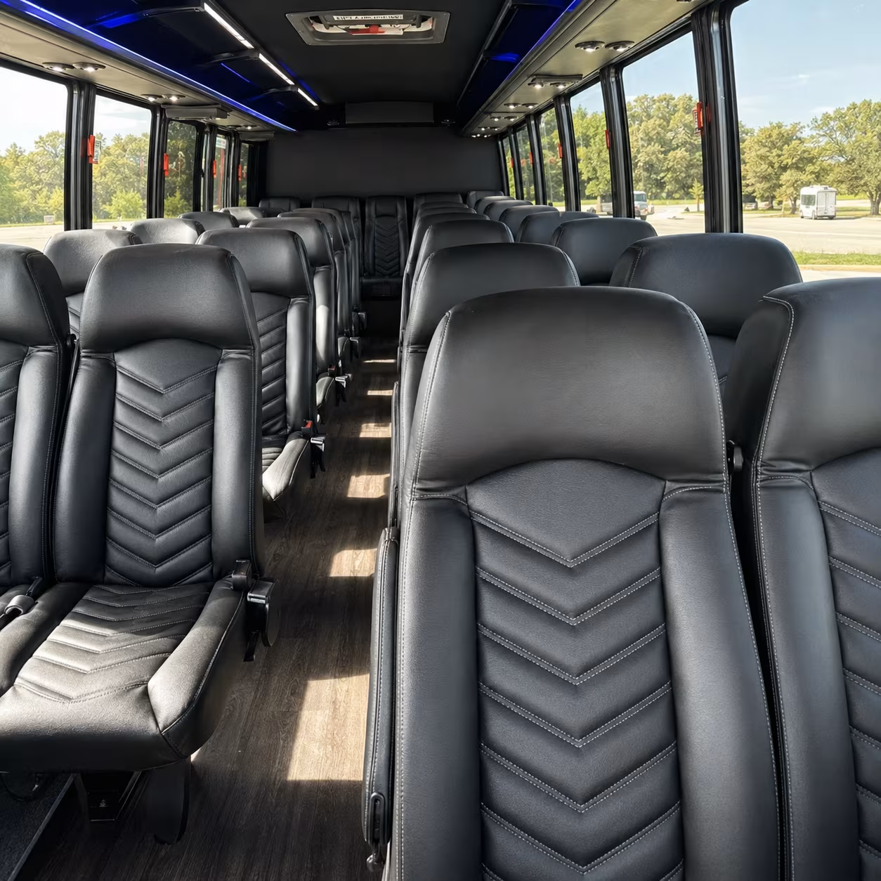 minibus rentals for norman weddings at outdoor and campus area venues